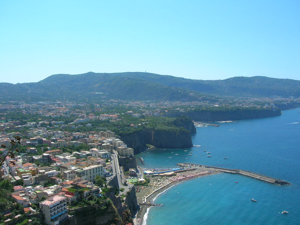 Incontro su Emergenza casa in Penisola sorrentina